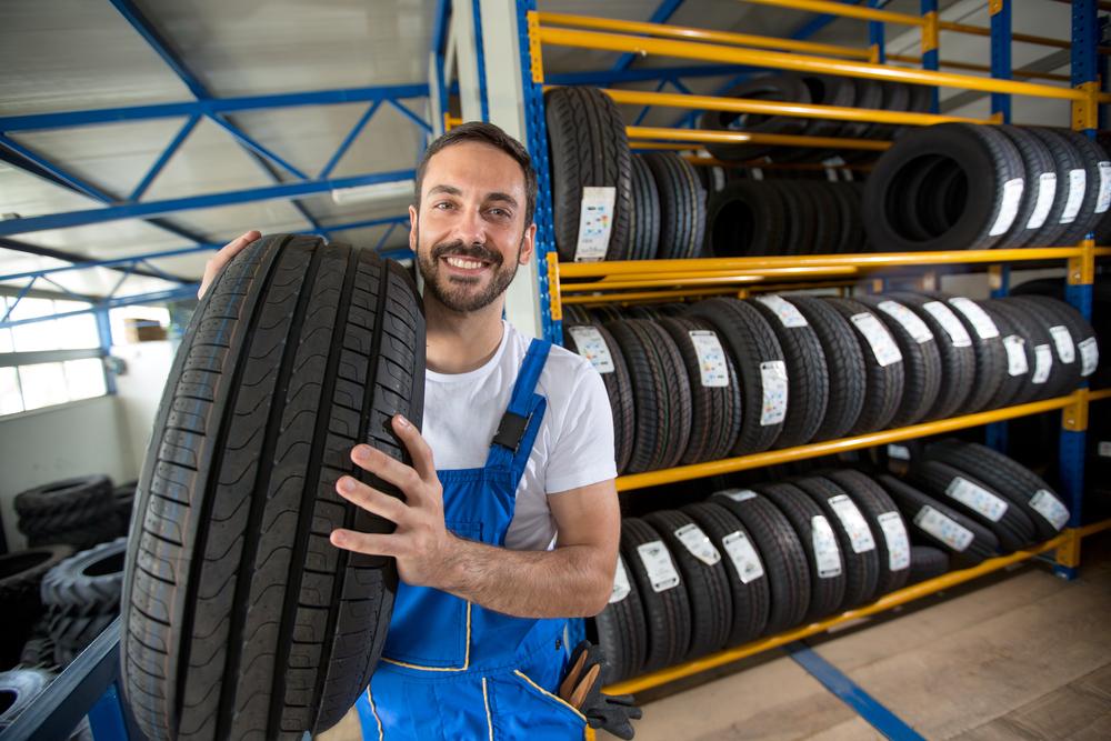 10 tips to keep your car tires safe