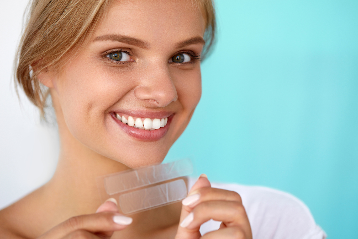 Foods That Help Naturally Whiten Teeth